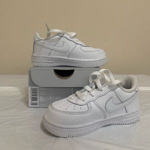 Nike Air Force 1 LE (TD) 8c